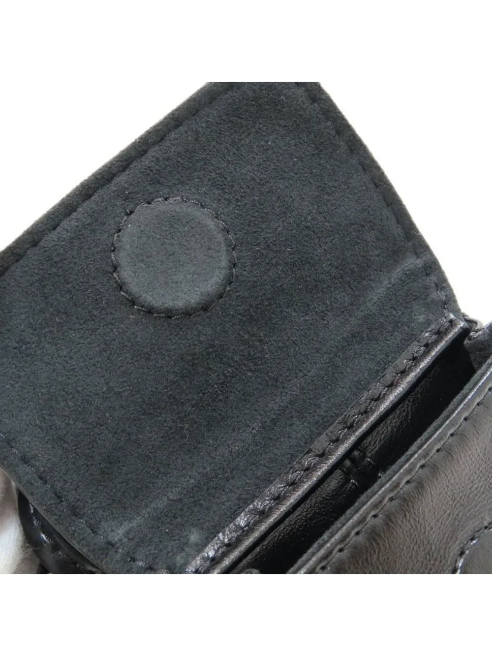 Louis Vuitton Carryall Cargo Vibe PM Shoulder Bag Lambskin